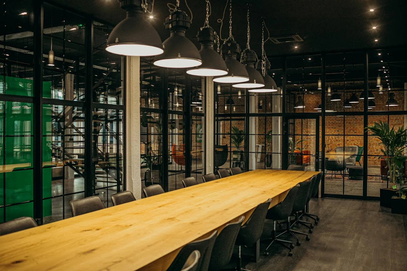 Realizacja ABM - Stolarka aluminiowa